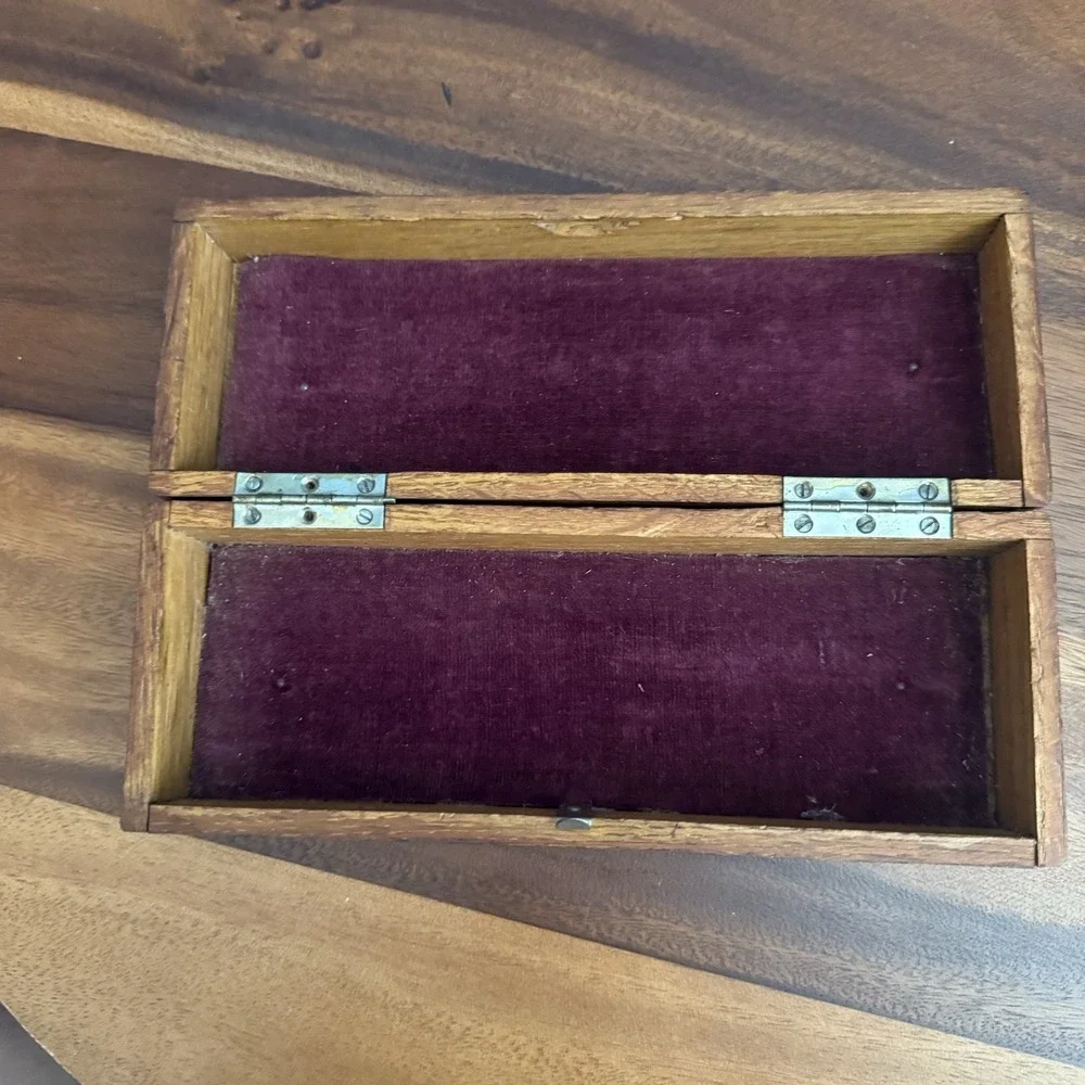Antique Oak Sewing Notions Box Finger Joint Push Button Velvet Lined 8.5